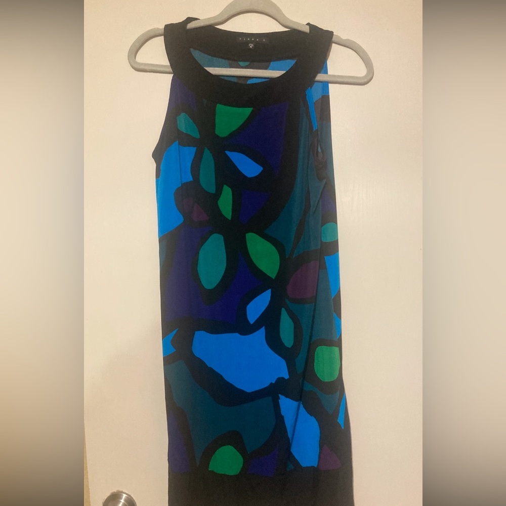Women’s Floral Dresss colors purple blue green black, size medium used $5.00